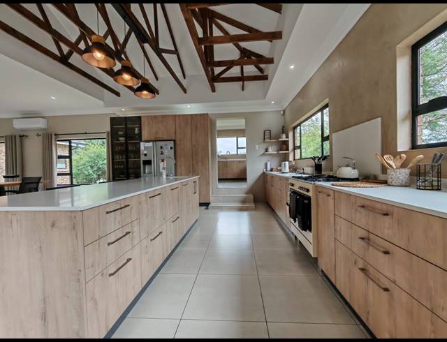 49,991M² FARM FOR SALE IN THREE RIVERS EAST